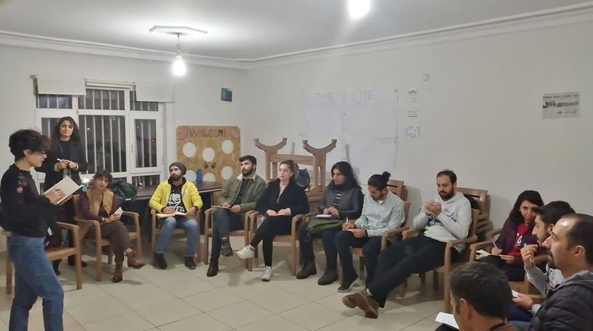 Gen&ccedil;lik ve Değişim Derneği&rsquo;nden &uuml;cretsiz İngilizce kursu