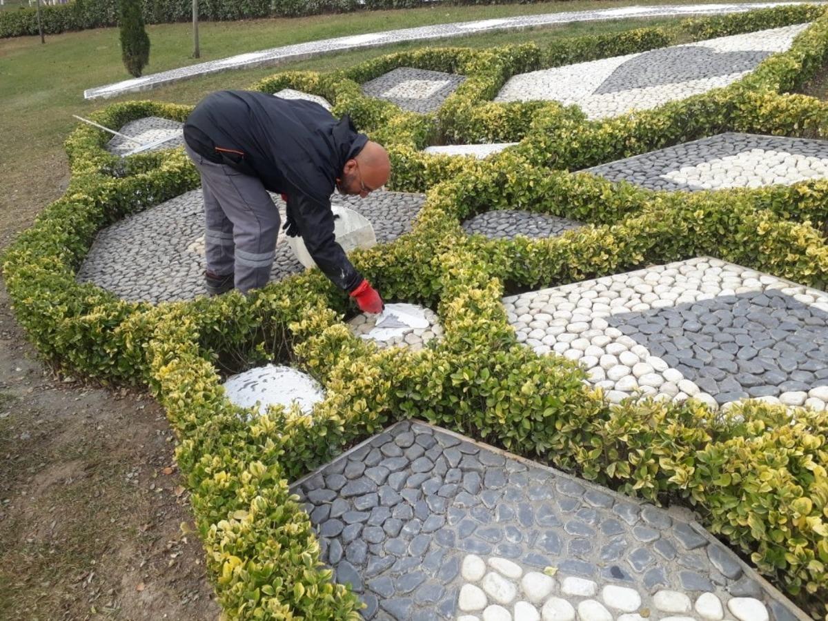 Darıca&rsquo;da parklarda bakım ve onarım &ccedil;alışmaları s&uuml;r&uuml;yor