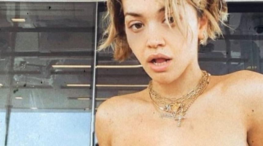 Rita Ora'dan Instagram'ı sallayan pozlar! 