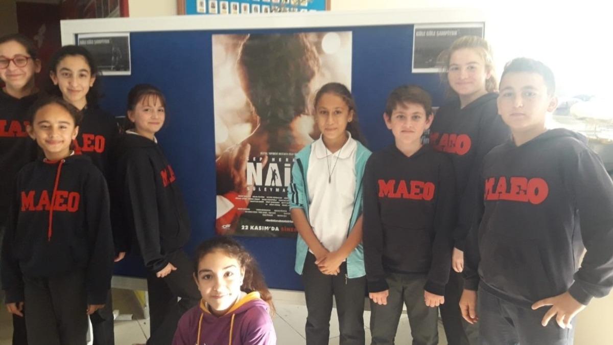 D&uuml;nya&rsquo;yı kaldıran Naim&rsquo;i izlediler