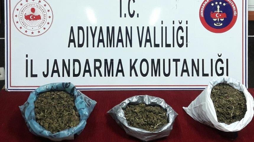 Adıyaman'da 5 kilogram kubar esrar ele ge&ccedil;irildi