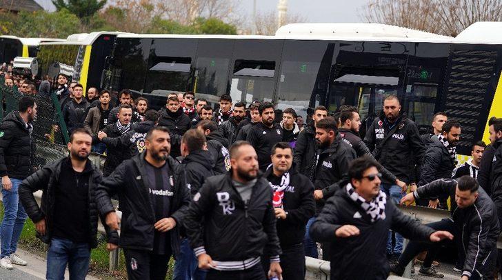 Beşiktaş taraftarları stada geldi G4
