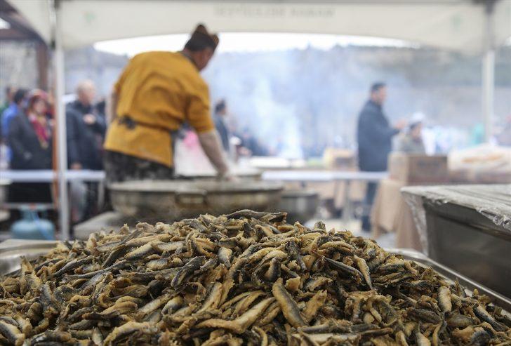 Başkentte Balık Festivali'nde 2 ton hamsi ikram edildi G3