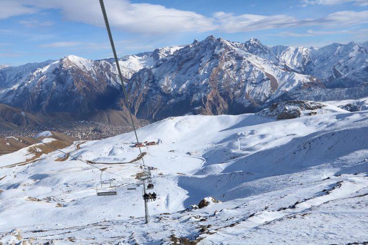Hakkari'de kayak merkezi sezona hazır G3