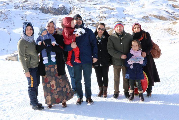 Hakkari'de kayak merkezi sezona hazır G5