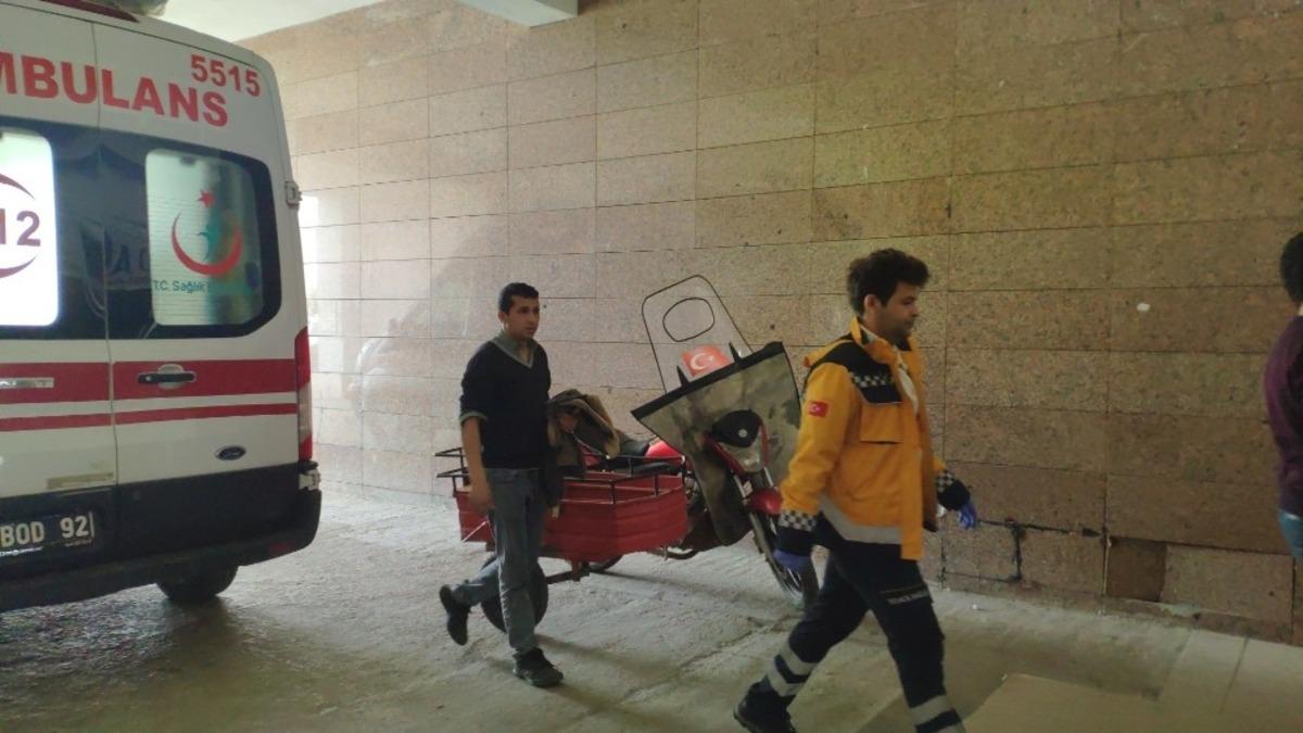 2 otomobil &ccedil;arpıştı, 4 Yaralı