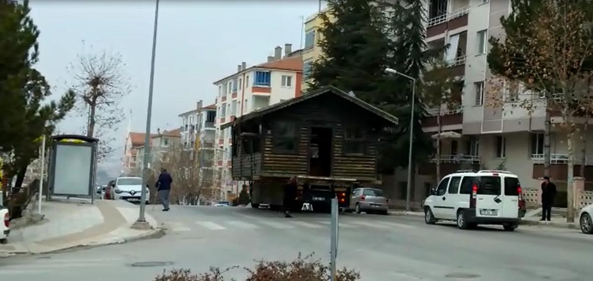 Kemal Sunal'ın 'G&uuml;len Adam' filmi &Ccedil;orum'da ger&ccedil;ek oldu!