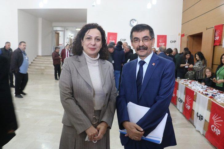 CHP’de gergin kongre G1