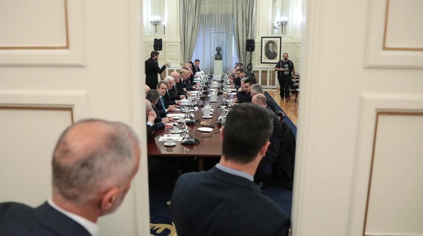 Yunanistan'dan skandal hamle! Dışişleri Bakanı Nikos Dendias, Libya'daki sözde yönetimle görüştü