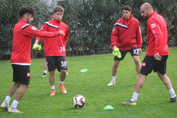 Elazığspor’da Antalya kampı başladı G3