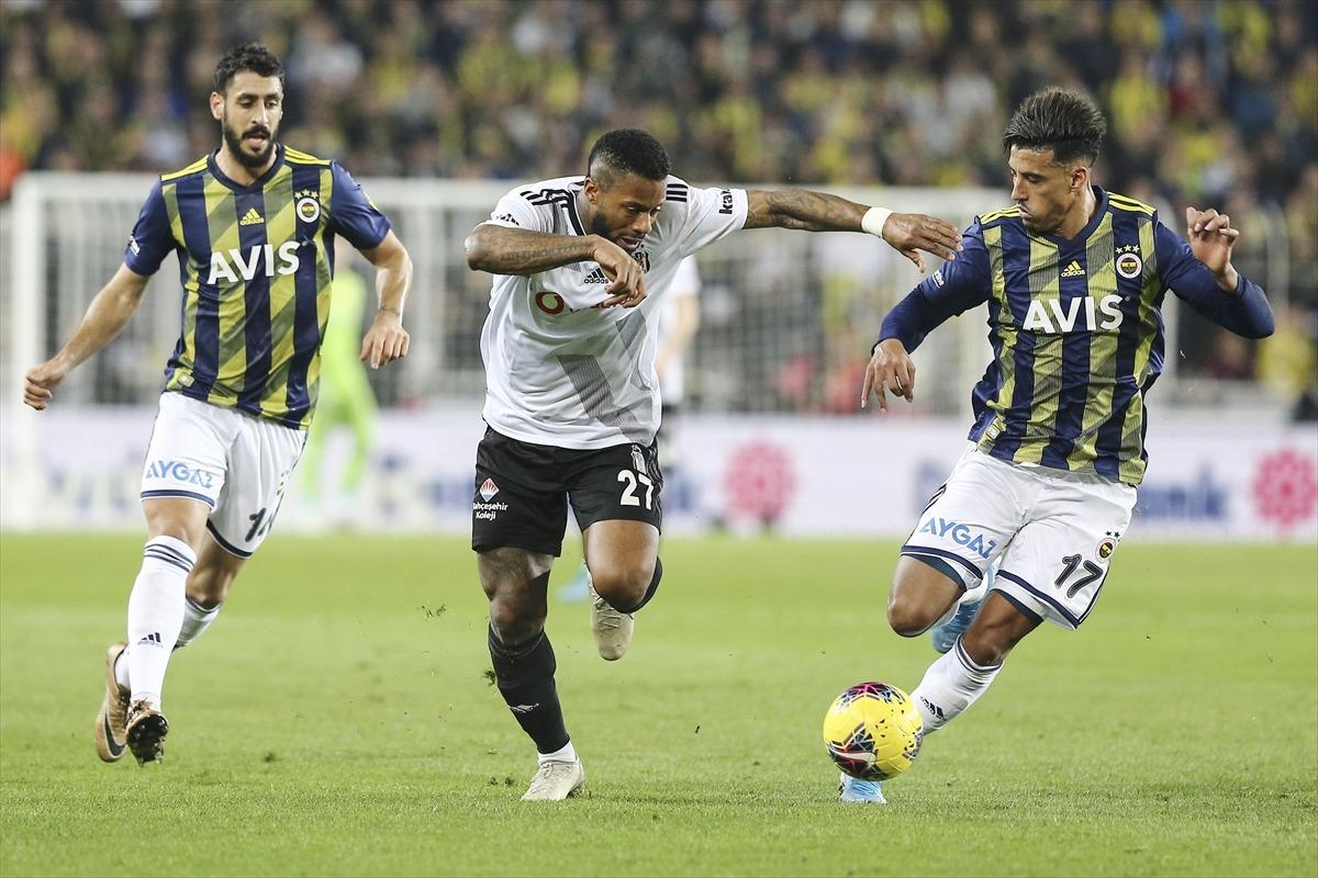 Beşiktaş'ta Lens cezalı duruma d&uuml;şt&uuml;