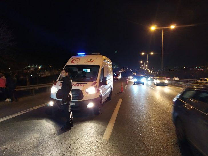 TEM'de makas atan araç düğünden dönen araca çarptı: Yaralılar var! G3