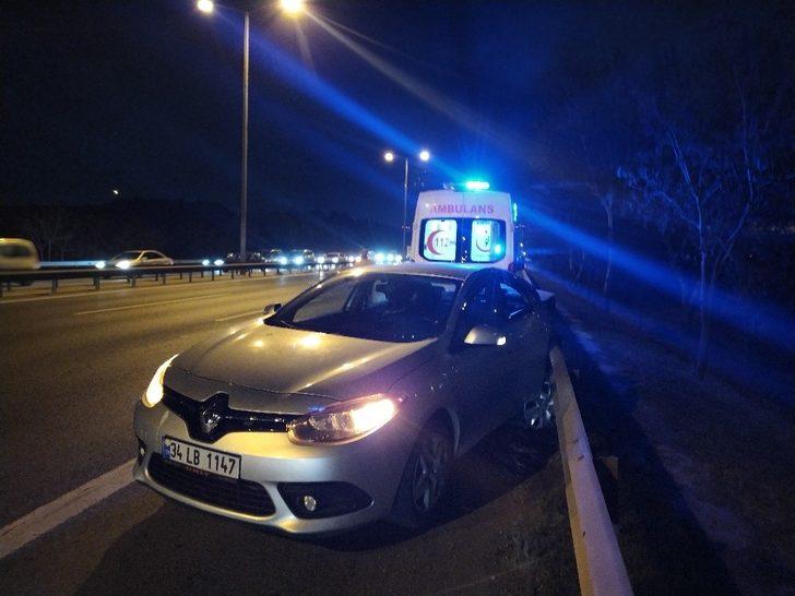 TEM'de makas atan araç düğünden dönen araca çarptı: Yaralılar var! G4