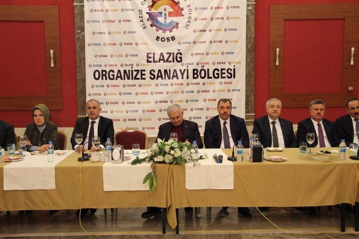 Binali Yıldırım tüm salonu kahkahaya boğdu! 'Koltuk elden gitti' G2