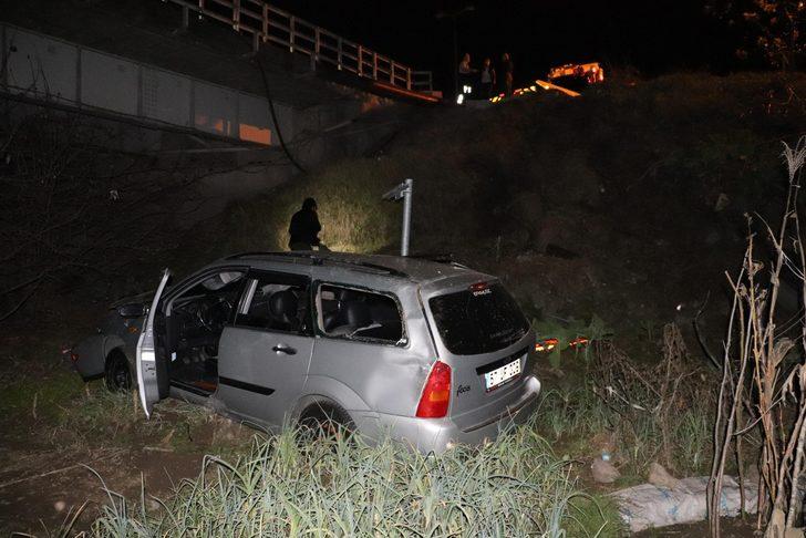 Ereğli'de otomobil dereye uçtu: Yaralılar var! G4