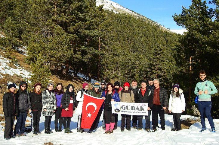 Gümüşhaneli dağcılar Sarıkamış Şehitleri için yürüdü G5