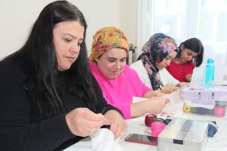 Dokuma tezgahlarında hayatlarını dokuyorlar G5