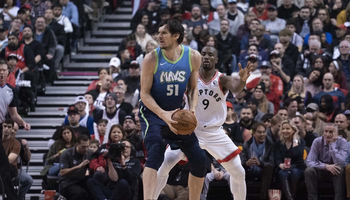 Toronto Raptors-Dallas Mavericks: 110-107Nba