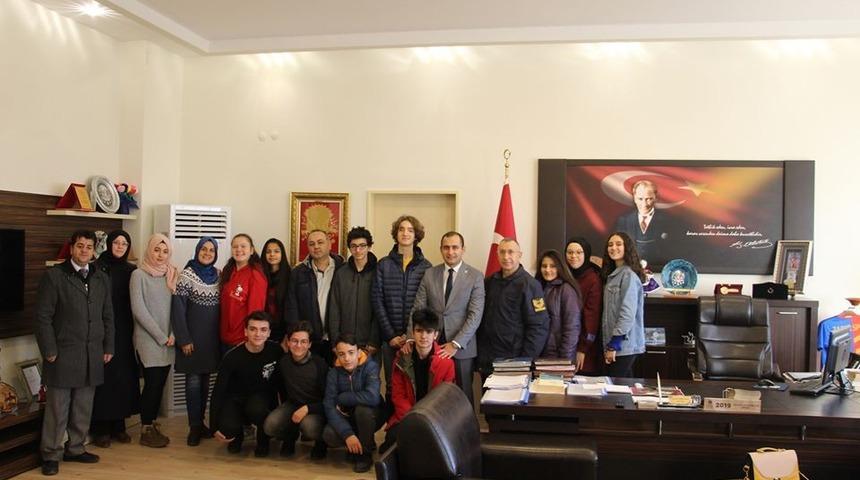 Lise &ouml;ğrencileri Dumlupınar&rsquo;ı ziyaret etti