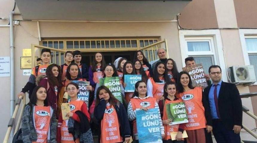 Lise &ouml;ğrencileri TEMA g&ouml;n&uuml;ll&uuml;s&uuml; oldu