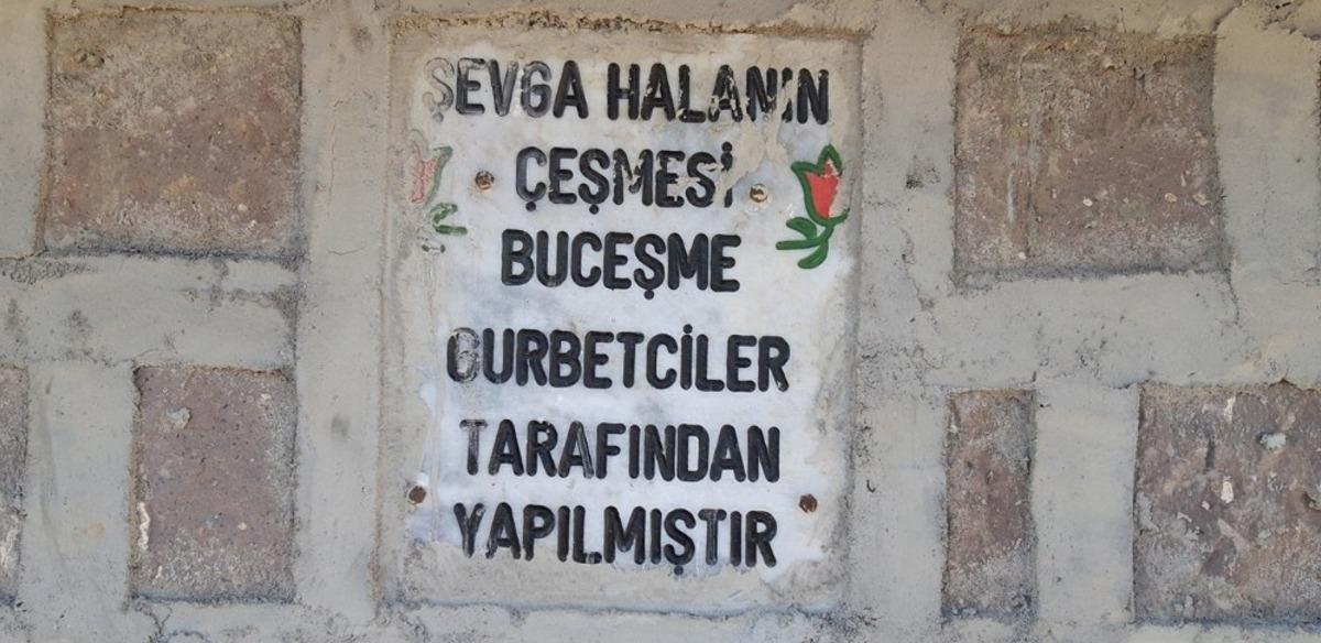 Gurbet&ccedil;iler, Almanya&rsquo;da aralarında para toplayıp mahallelerine &ccedil;eşme yaptırdılar