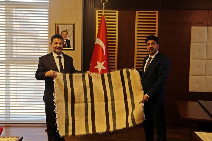 ADÜ, Siirt Üniversitesi ile ’Kardeş Üniversite’ protokolü imzalandı G3