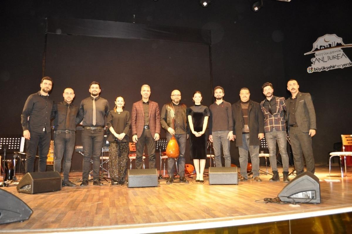 Siverek&rsquo;te g&ouml;rev yapan &ouml;ğretmenler Urfa&rsquo;da sanat r&uuml;zgarı estirdi