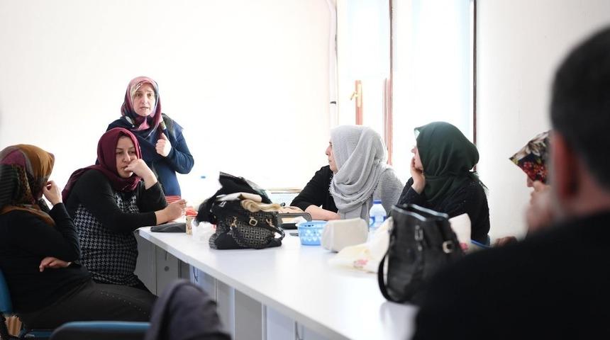 KAR-MEK&rsquo;te bin 650 kursiyer eğitim g&ouml;r&uuml;yor