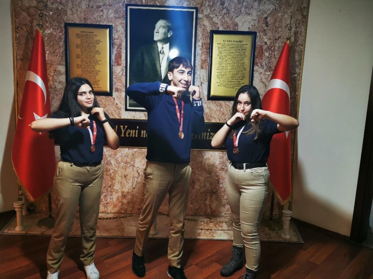 Marmarisli boks&ccedil;ular il birincisi oldu