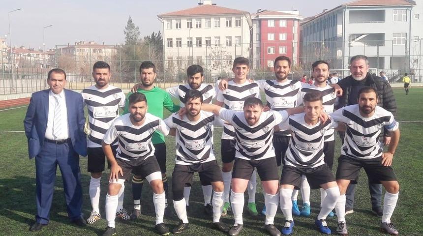 Aslanspor deplasmanda 1 puanla d&ouml;nd&uuml;