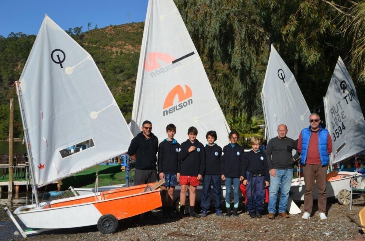 Marmaris&rsquo;in minik yelkencileri