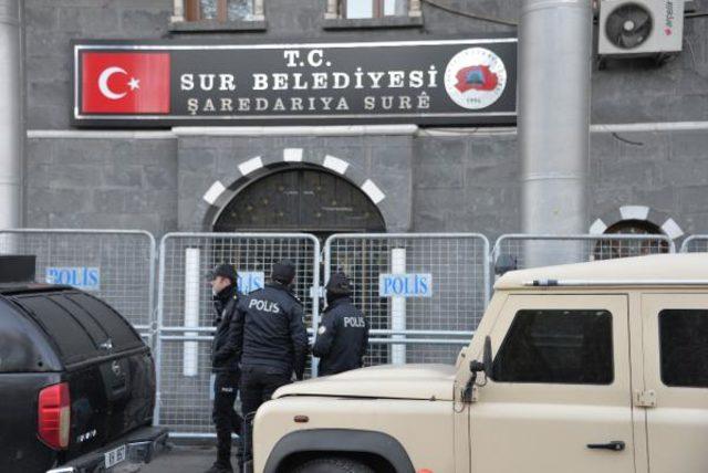 Sur Belediyesi eski Başkanı HDP'li Filiz Buluttekin tutuklandı / Fotoğraf