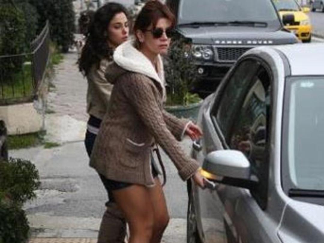 'Aysel' minisinden vazge&ccedil;miyor