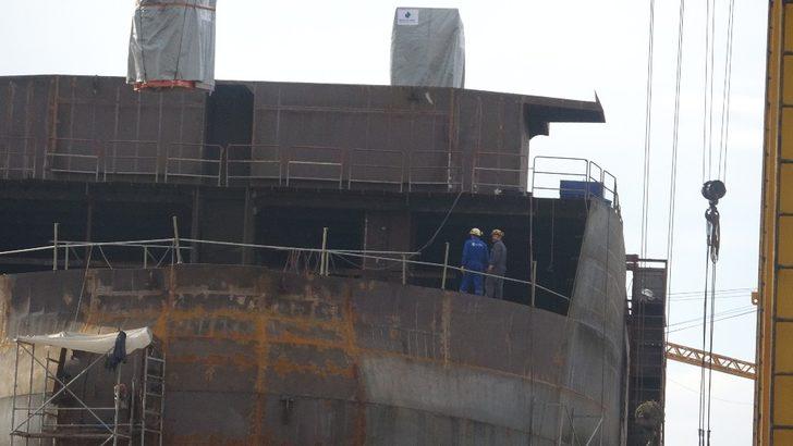 Tuzla’da korkutan gemi yangını G2