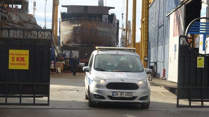 Tuzla’da korkutan gemi yangını G4