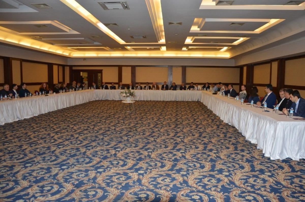 &Ccedil;ocuk iş&ccedil;iliğiyle m&uuml;cadele i&ccedil;in toplandılar