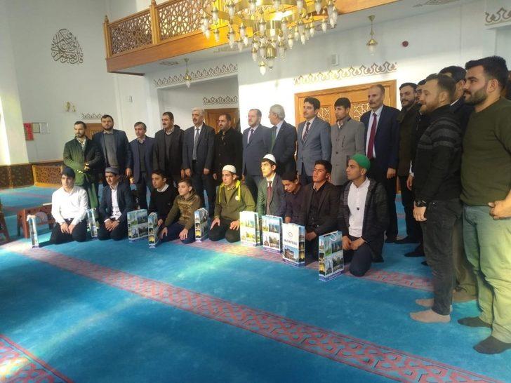 Ahlat’ta ‘İmam Hatip Liseleri Arası Ezan Okuma ve Hafızlık’ yarışması G1