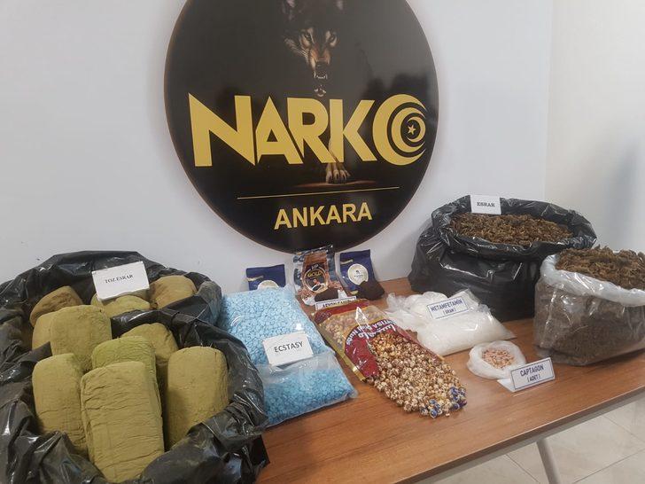 Meyve suyu kutuları ve leblebi paketlerinden uyuşturucu çıktı G5