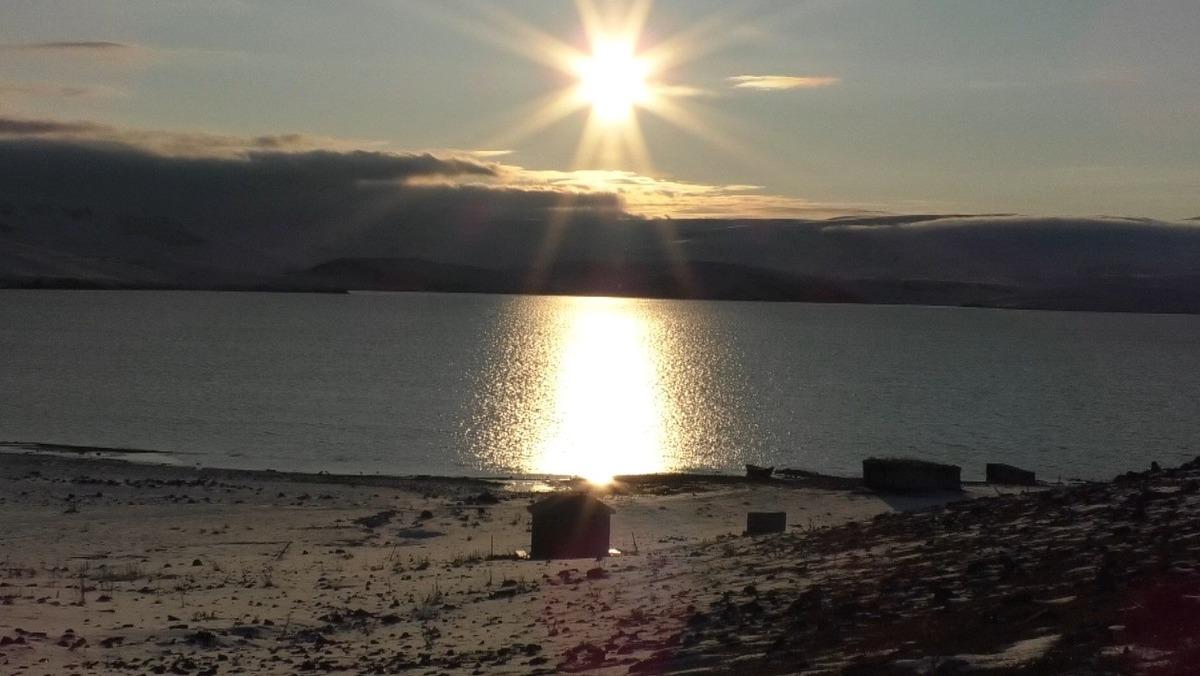 Kızıla b&uuml;r&uuml;nen Kars b&uuml;y&uuml;l&uuml;yor