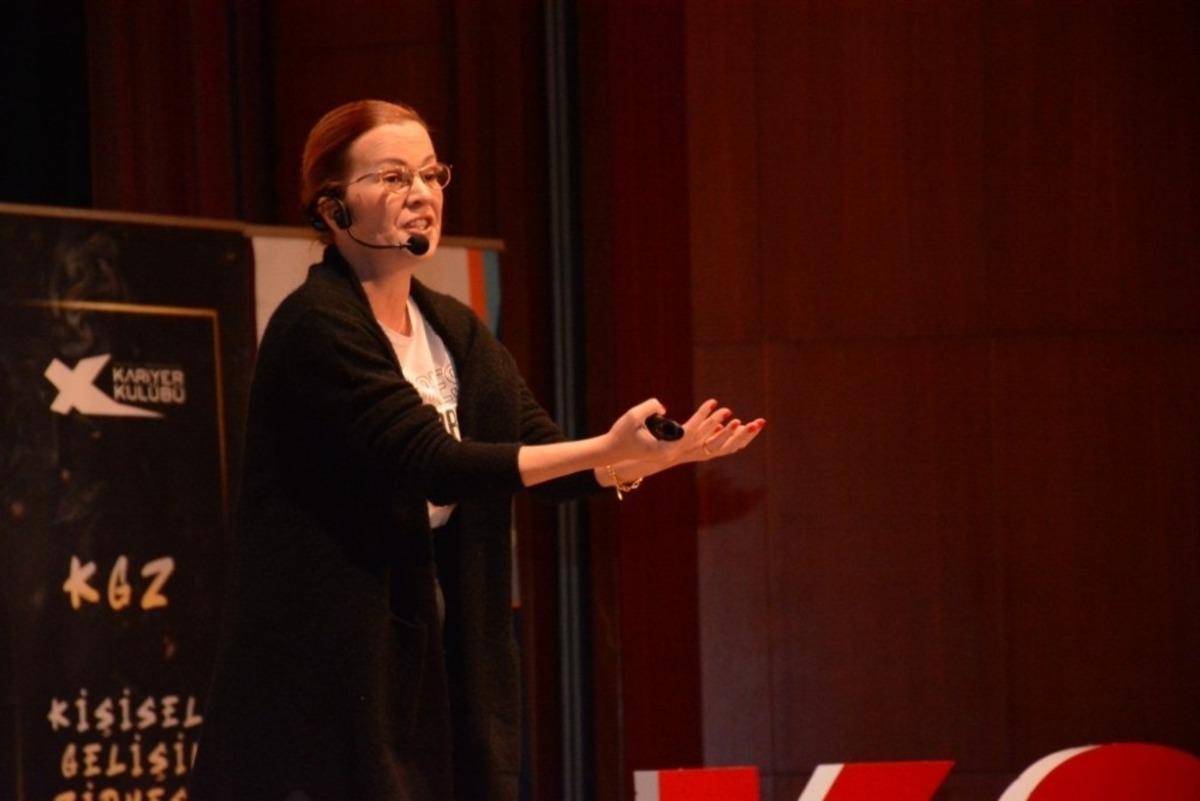 Kariyer Kul&uuml;b&uuml;&rsquo;nden &ldquo;Kişisel Gelişim Zirvesi&rdquo;