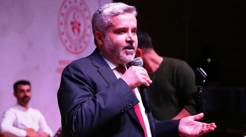 AS&Uuml; Rekt&ouml;r&uuml; Şahin: &ldquo;Her &ouml;ğrenci bir sanat dalıyla ilgilenmeli&rdquo;