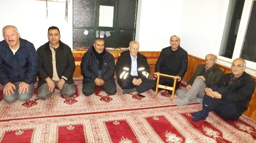 Burhaniye&rsquo;de camilerde namaz &ouml;ncesi sohbetleri ilgi g&ouml;rd&uuml;