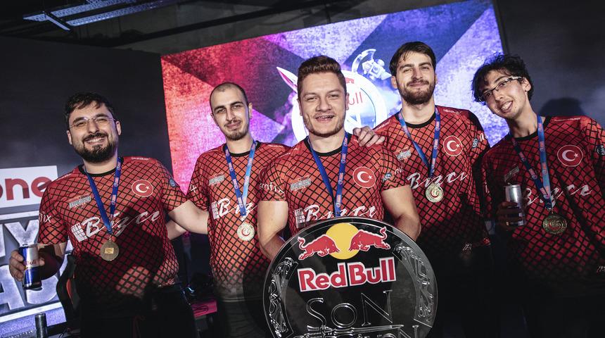 Red Bull Son Şampiyon&rsquo;da kazanan Team Closer