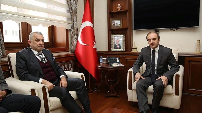 Eski Milletvekili K&uuml;l&uuml;nk&rsquo;ten Vali Epcim&rsquo;e ziyaret