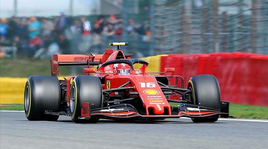 Ferrari, Leclerc'in sözleşmesini 2024'e kadar uzattı