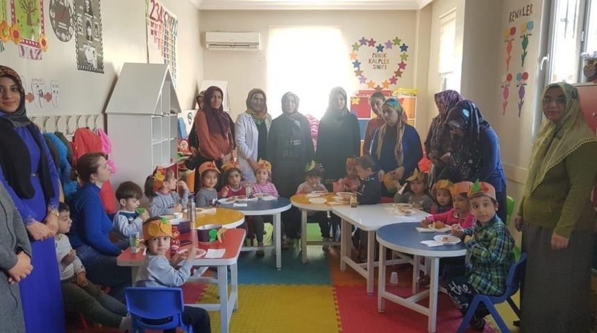 Minik &ouml;ğrencilerden yerli malı haftası etkinliği