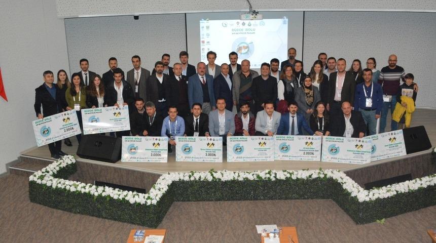 D&uuml;zce-Bolu Ar-Ge Proje pazarında dereceye girenler &ouml;d&uuml;llerini aldı