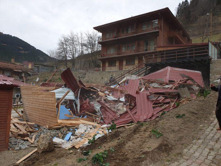 Uzungöl'de 65 kaçak binadan 14'ünün yıkımı tamamlandı G2
