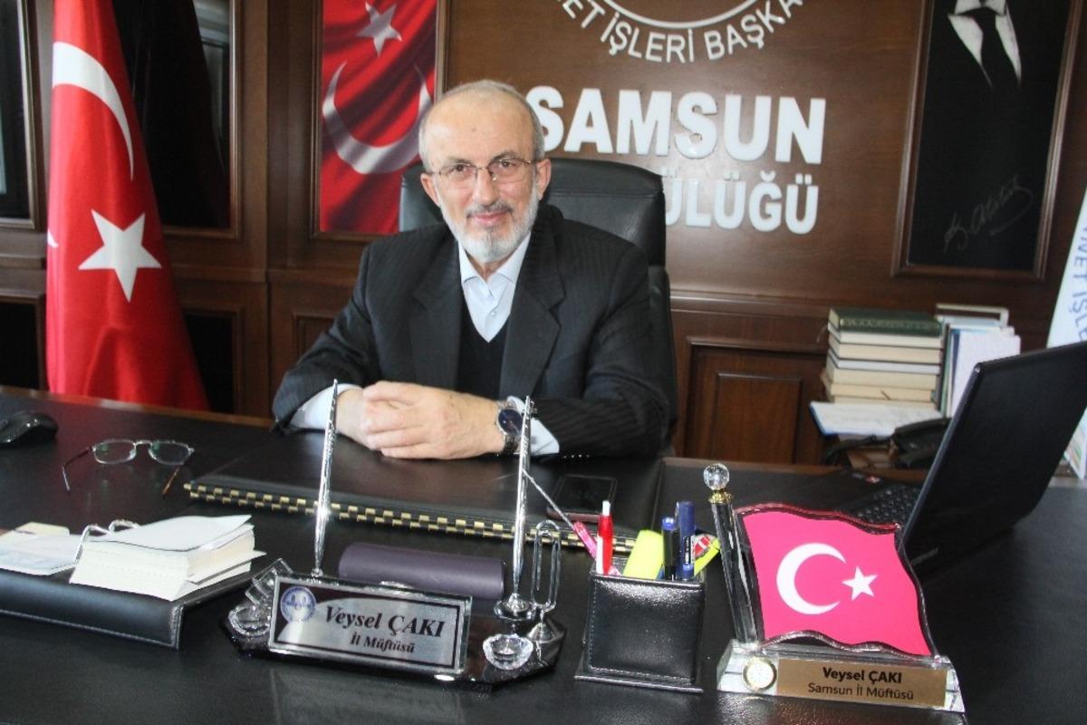 M&uuml;ft&uuml; &Ccedil;akı: "Piyango haramdır, yılbaşı asimilasyondur"