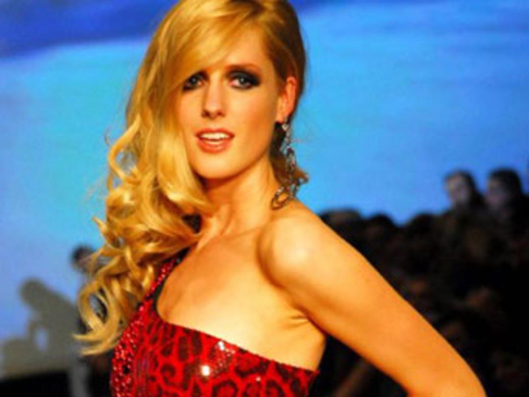 Wilma Elles podyumda